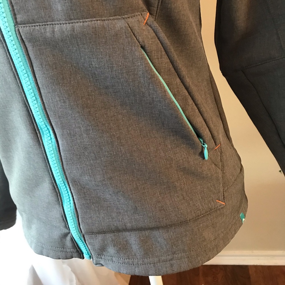 simms gray fishing jacket - Picture 4 of 6